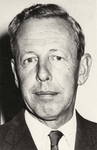 842005 Portret van jhr. mr. Ferdinand Folef Hooft Graafland (1894-1974), lid van Gedeputeerde Staten van Utrecht namens ...